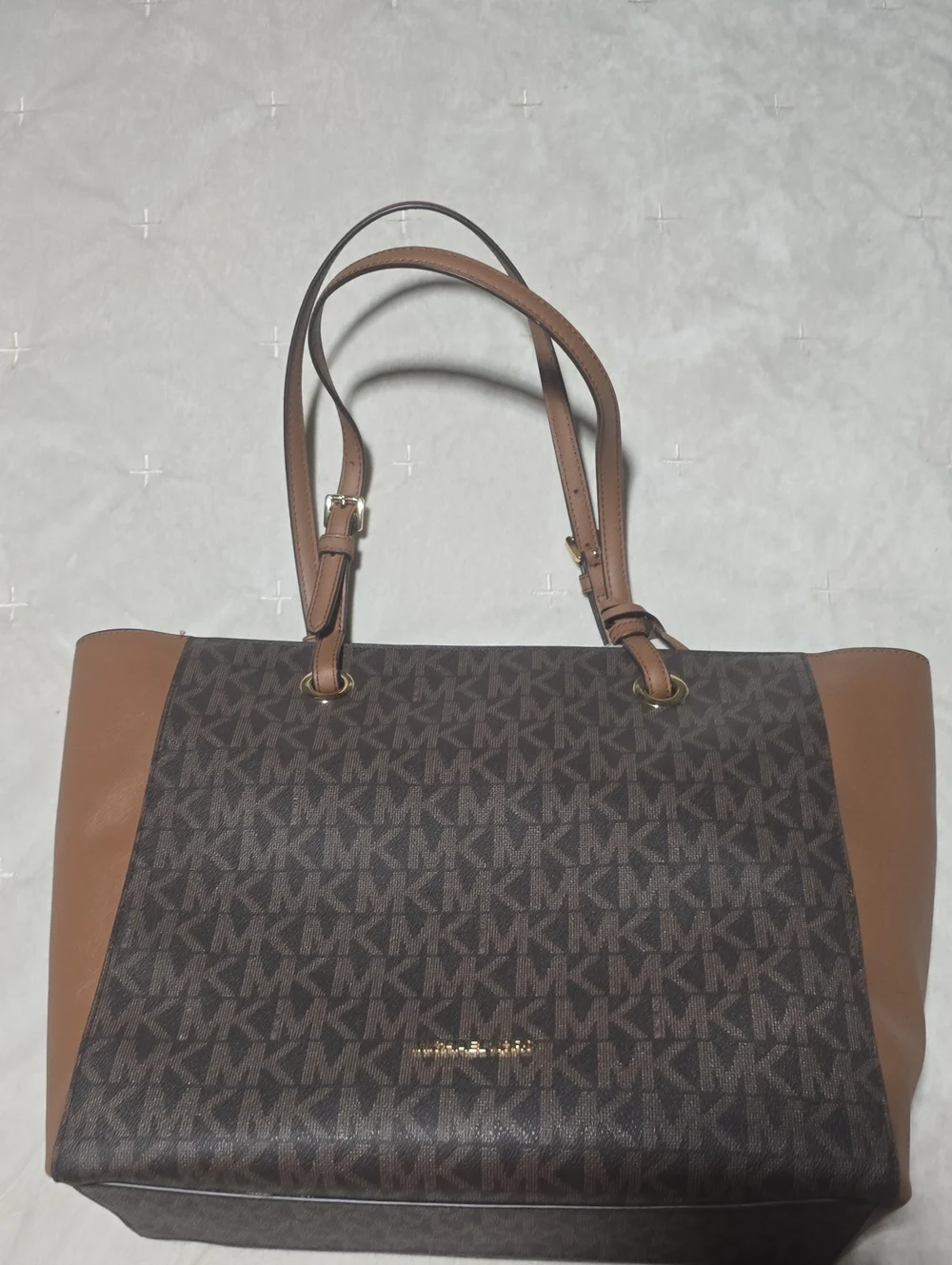 NEW Michael Kors Brown and Tan MK Signature Tote